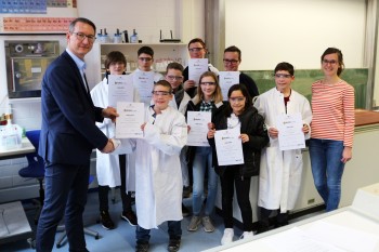 Das Geheimnis der Kartoffel: DBG-Schüler nahmen erfolgreich am Chemie-Wettbewerb teil